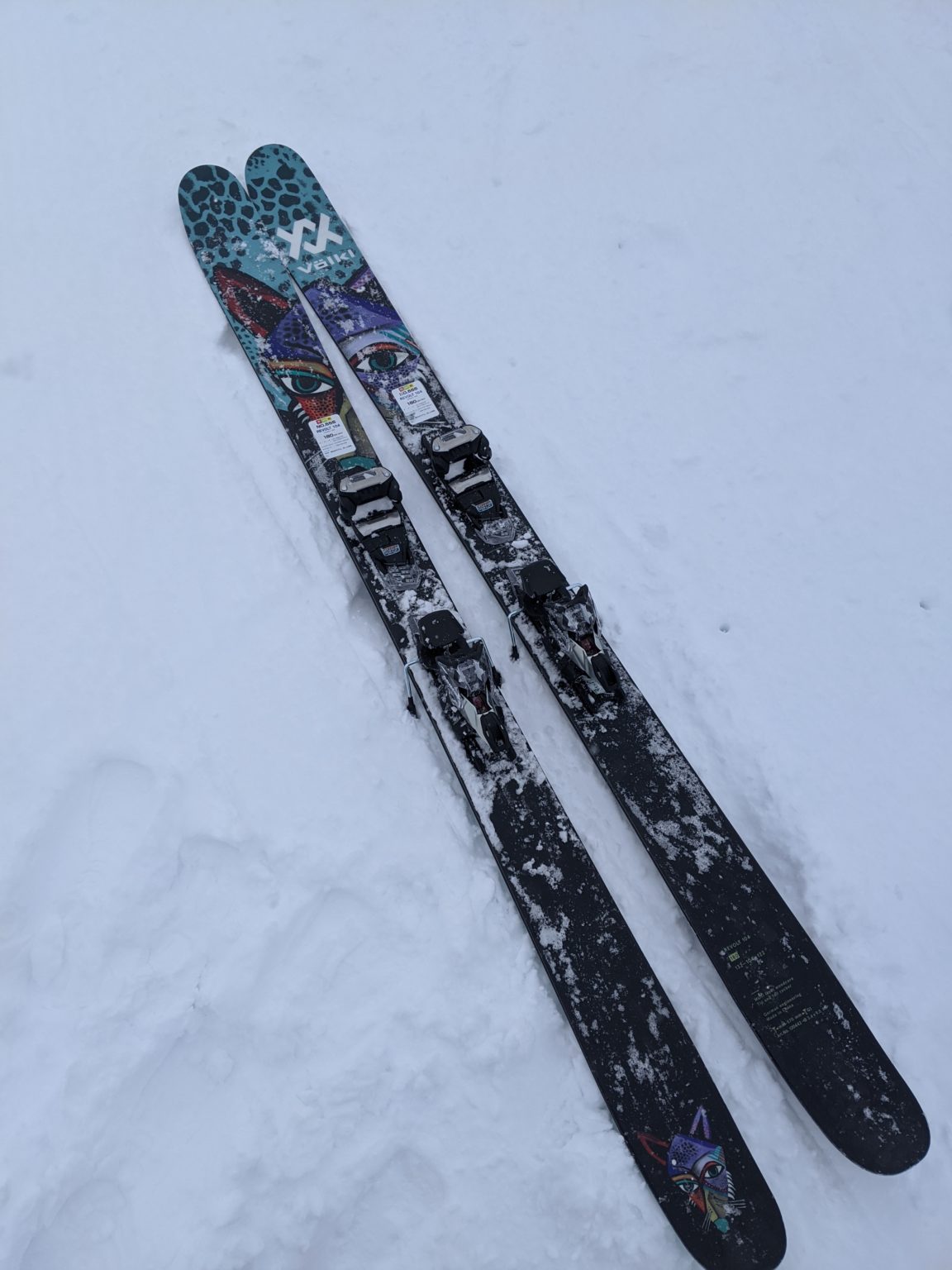 【試乗レビュー】Volkl Revolt 104 180cm - スキーしようぜ！